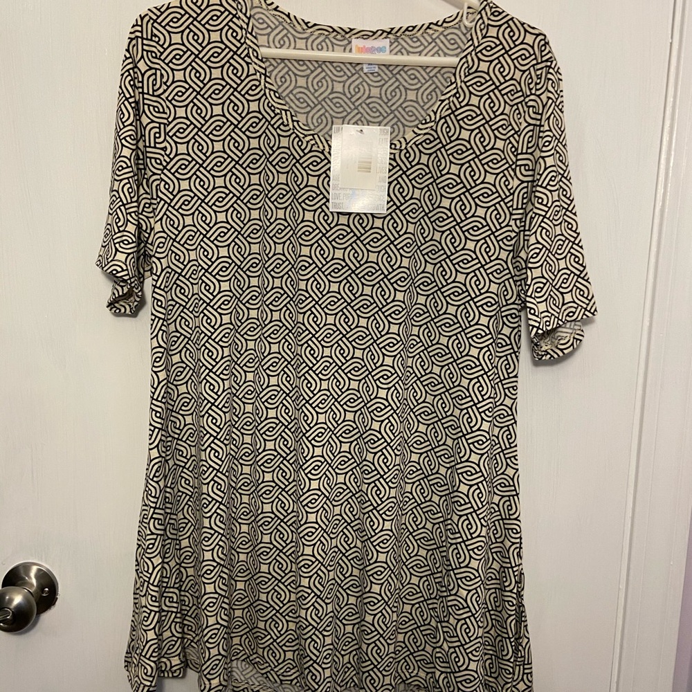 LuLaRoe Perfect T, NWT , XL